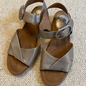 Sofft Women's Tan Sandals
